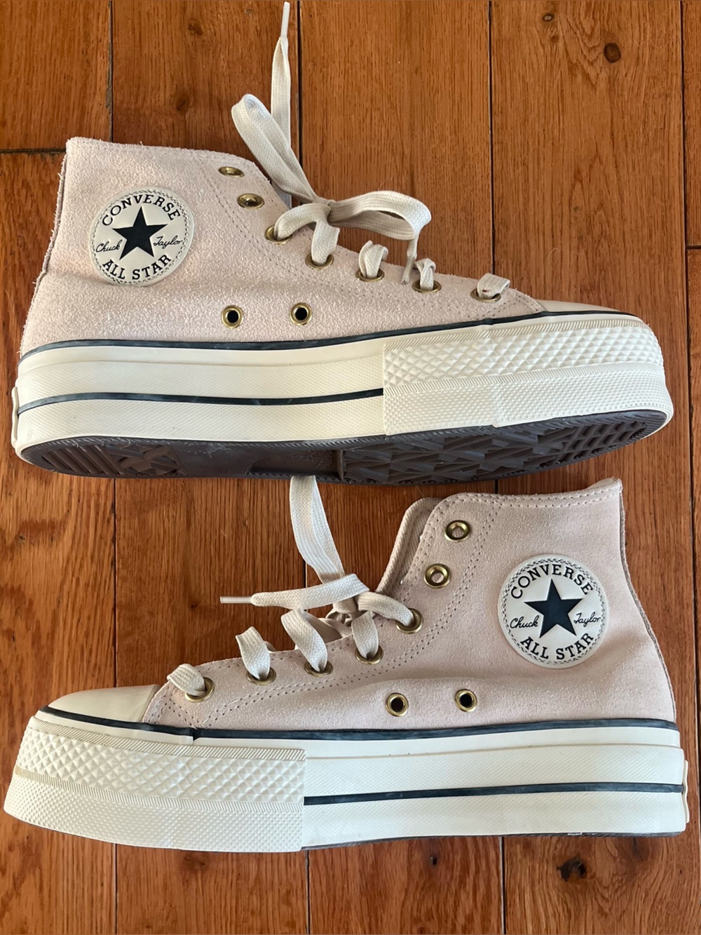 Converse Chuck Taylor Light Pink Suede High-Top Platform Sneakers - Size 7